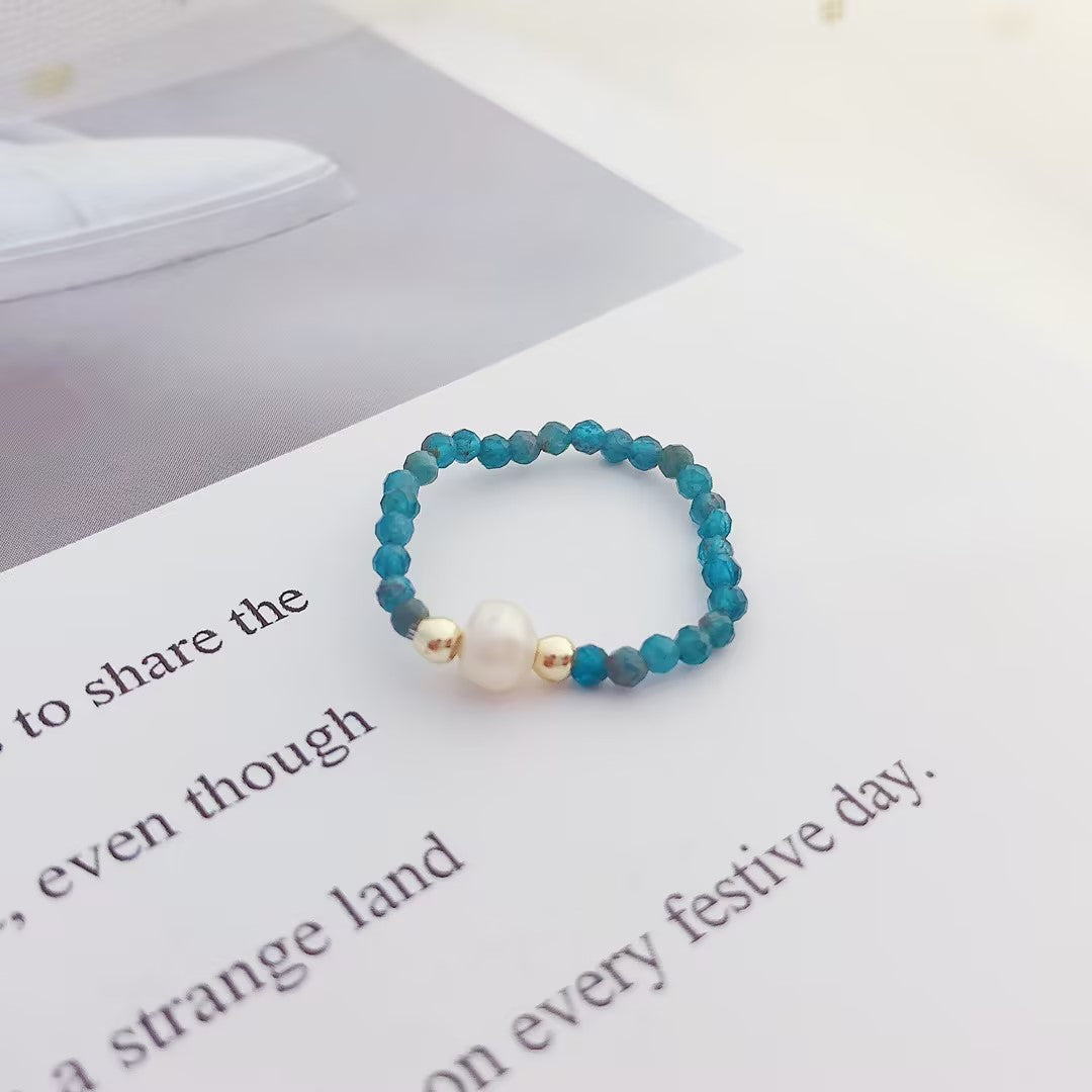 Apatite bungee string pearl ring