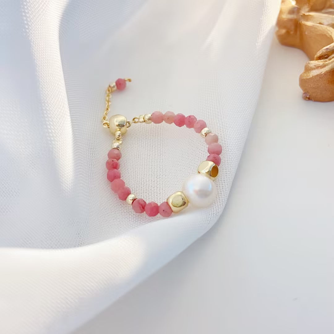 Berry crystal bungee string pearl ring